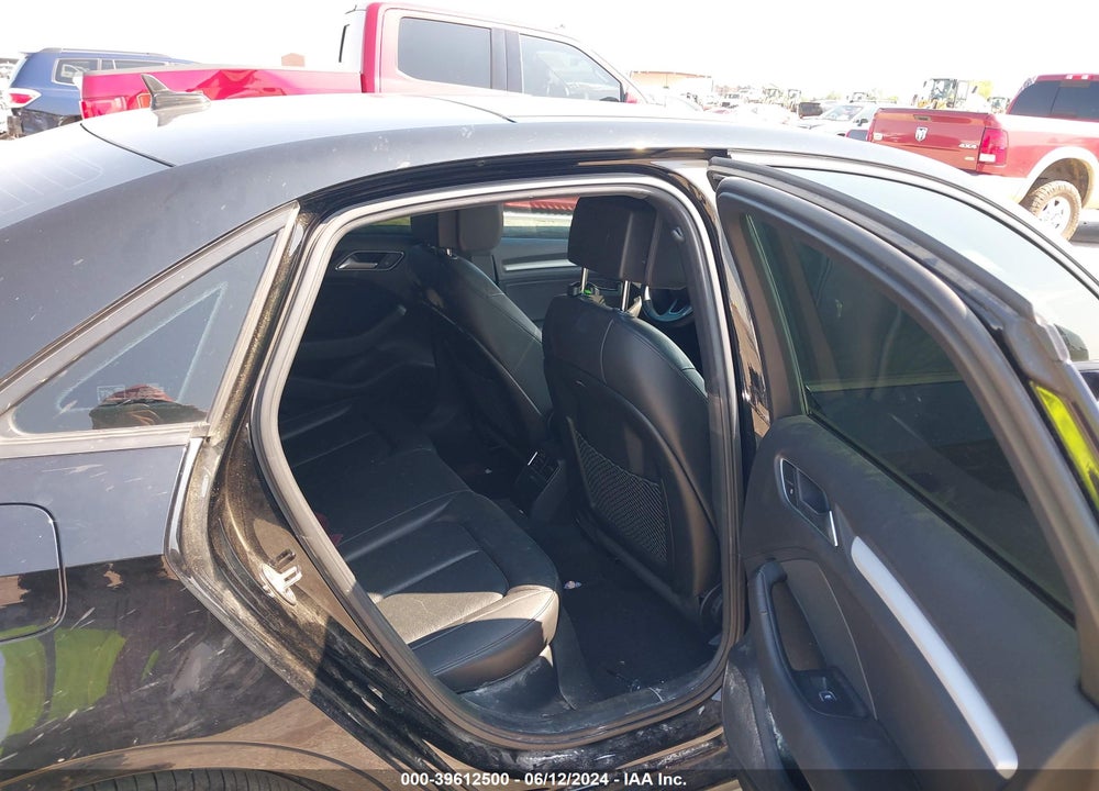 2018 AUDI A3 VIN: WAUAUGFF6J1093970