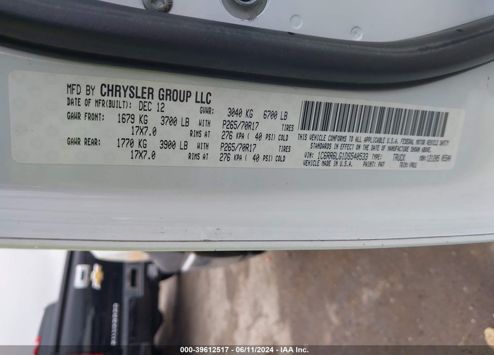 2013 RAM 1500 SLT VIN: 1C6RR6LG1DS540533