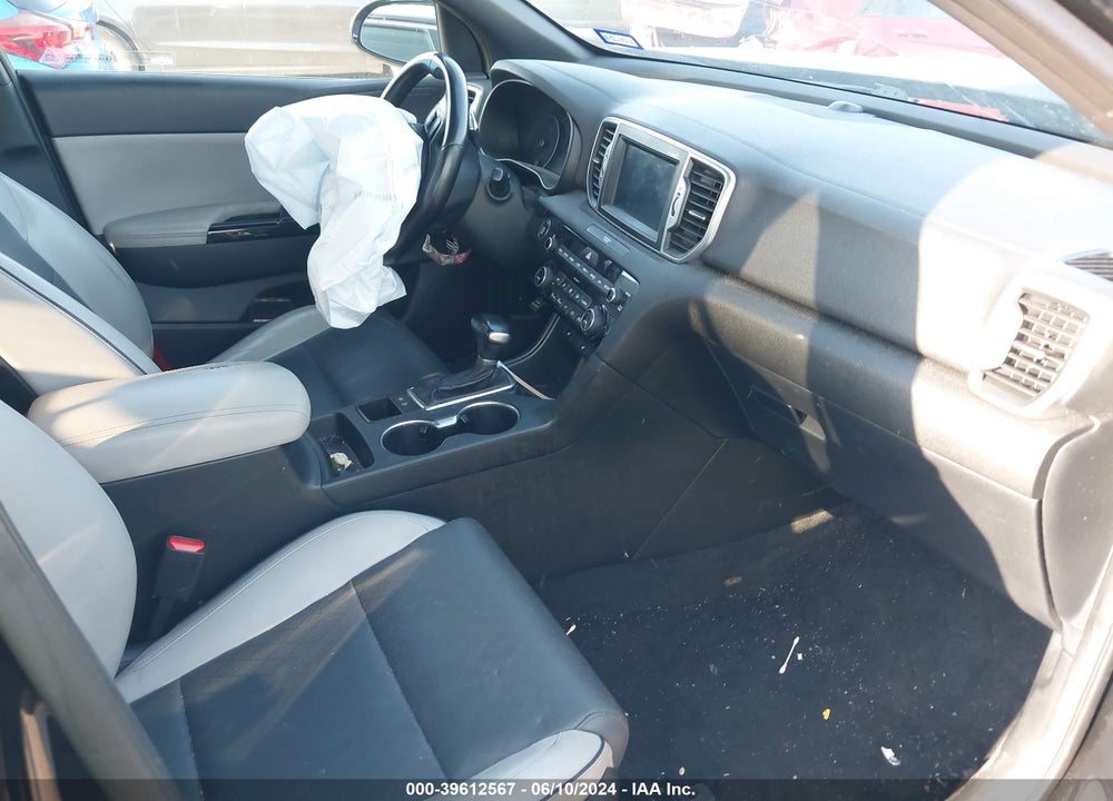 2018 KIA SPORTAGE EX VIN: KNDPN3AC9J7477481
