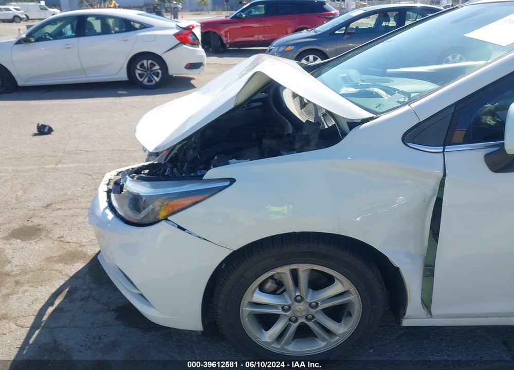 2017 CHEVROLET CRUZE LT AUTO VIN: 1G1BE5SM3H7235401