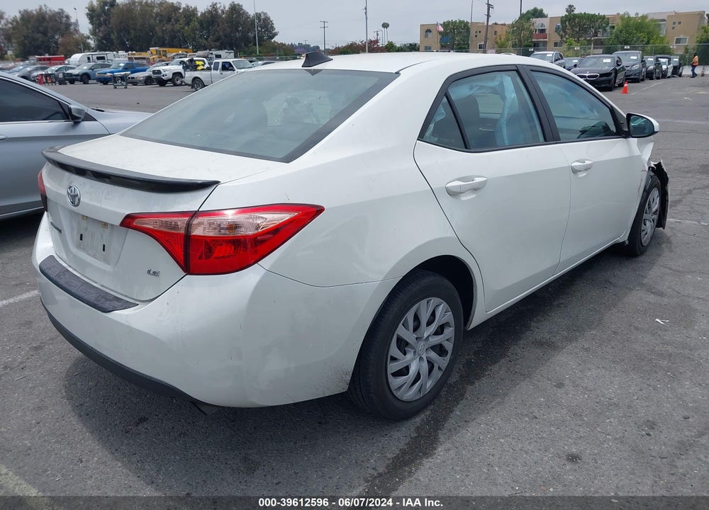 2018 TOYOTA COROLLA LE VIN: 5YFBURHEXJP800698