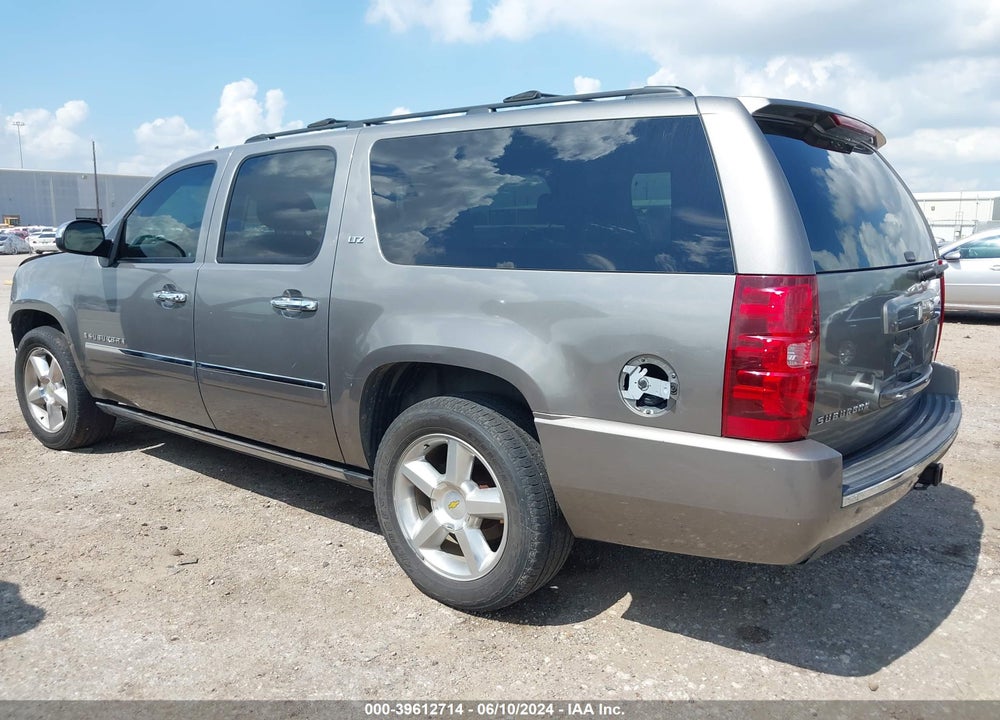 2009 CHEVROLET SUBURBAN 1500 LTZ VIN: 1GNFC36J39R206884