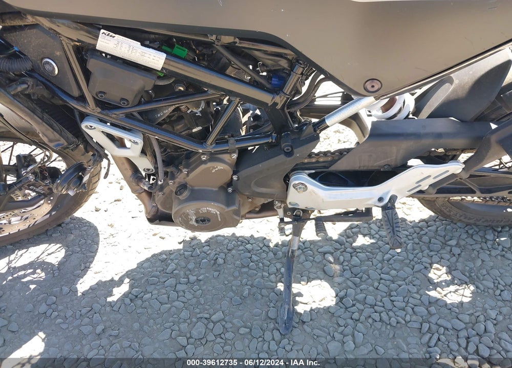 2021 HUSQVARNA VITPILEN 401/SVARTPILEN 401 VIN: MD2JUJ409MC290441