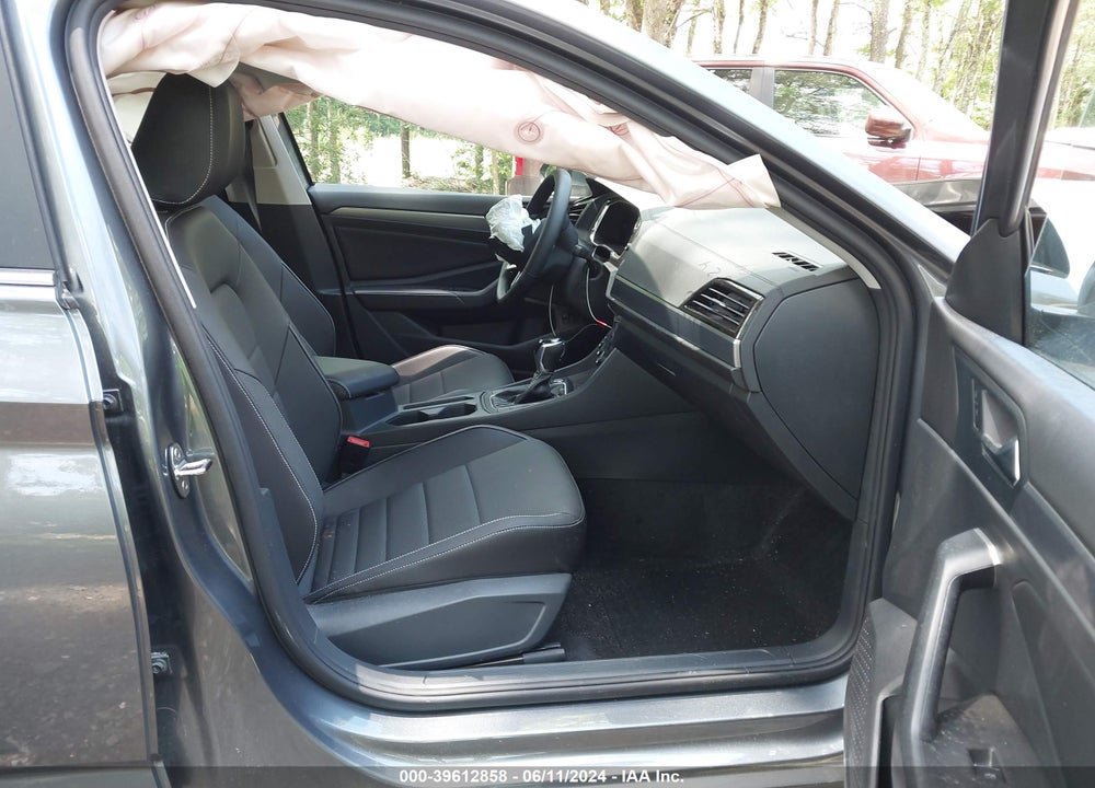 2024 VOLKSWAGEN JETTA 1.5T SE VIN: 3VWEM7BU1RM038170