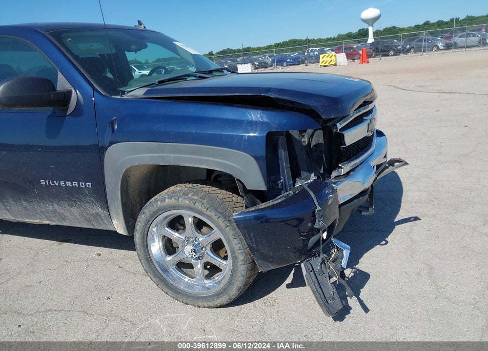 2010 CHEVROLET SILVERADO 1500 LT VIN: 1GCSKSE31AZ293213