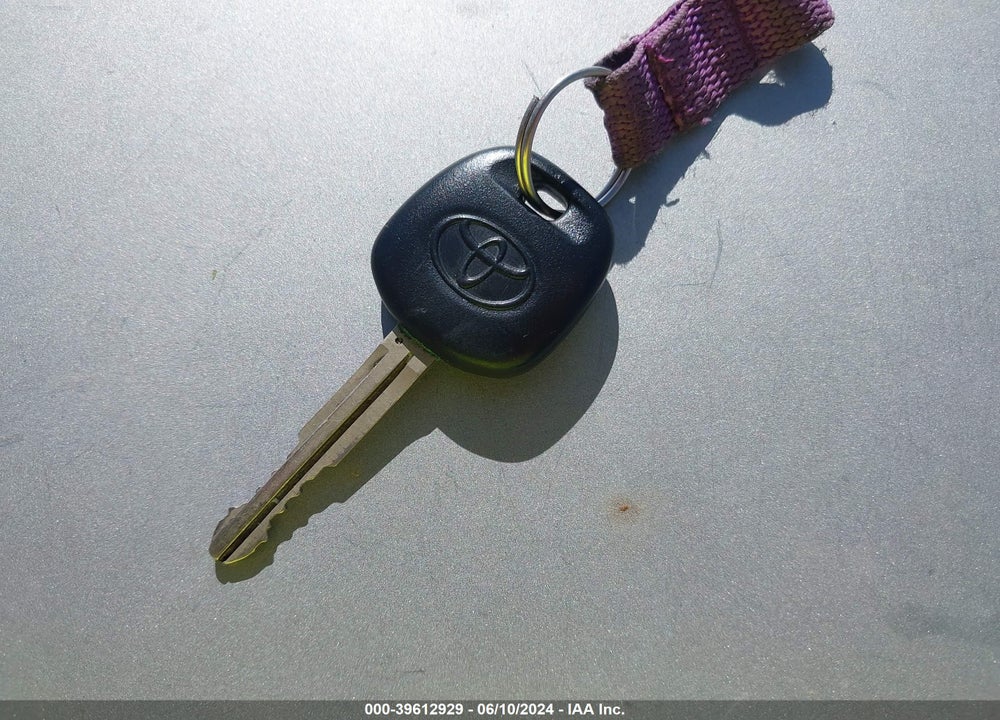 2009 TOYOTA COROLLA LE VIN: 1NXBU40E19Z028973