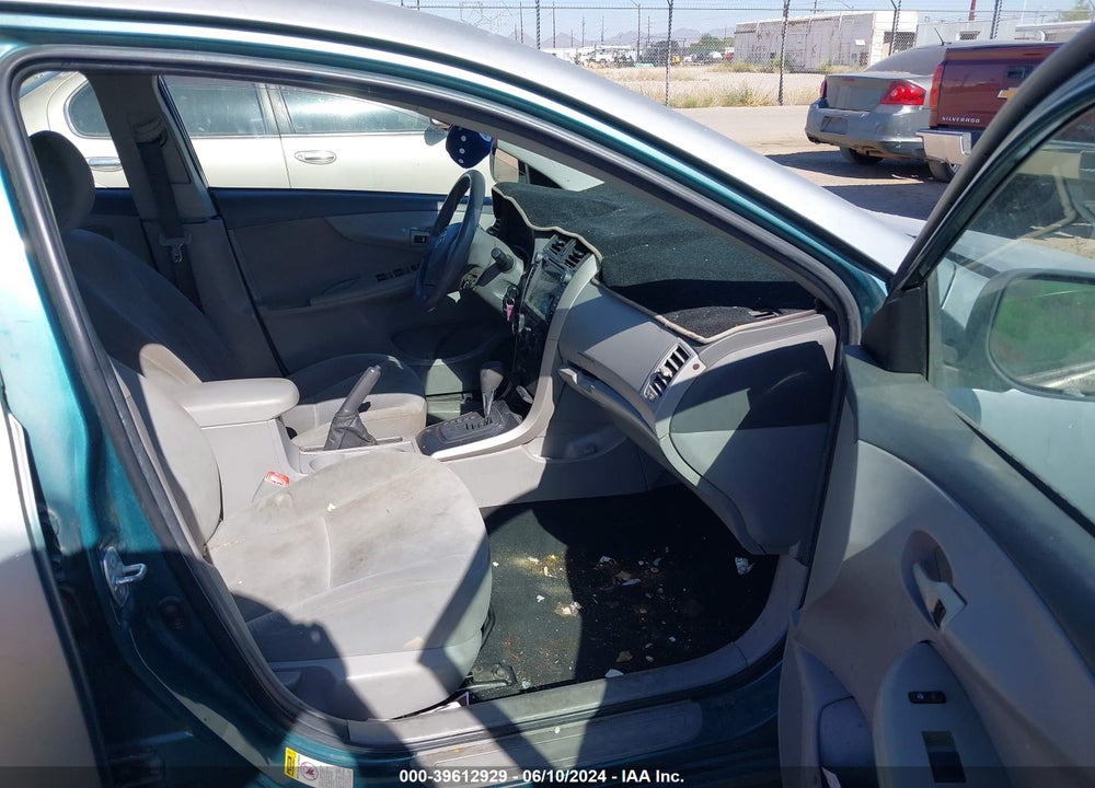 2009 TOYOTA COROLLA LE VIN: 1NXBU40E19Z028973