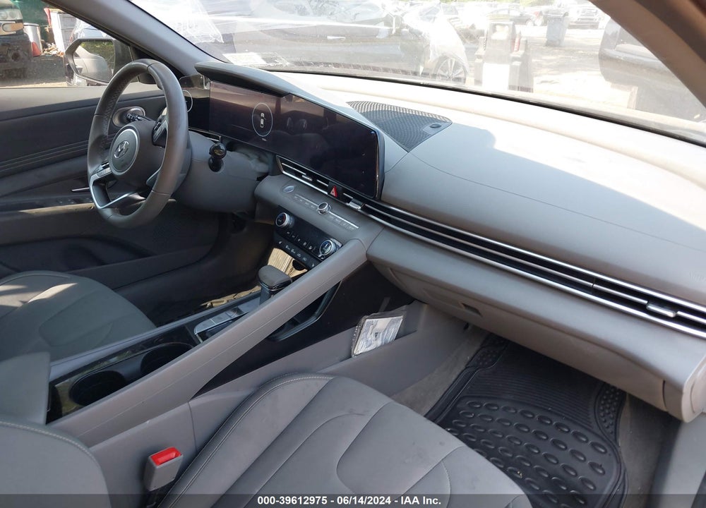 2023 HYUNDAI ELANTRA SEL VIN: 5NPLS4AG4PH098988
