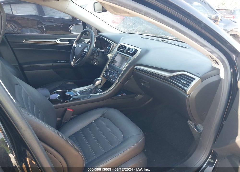2016 FORD FUSION SE VIN: 3FA6P0T91GR372978