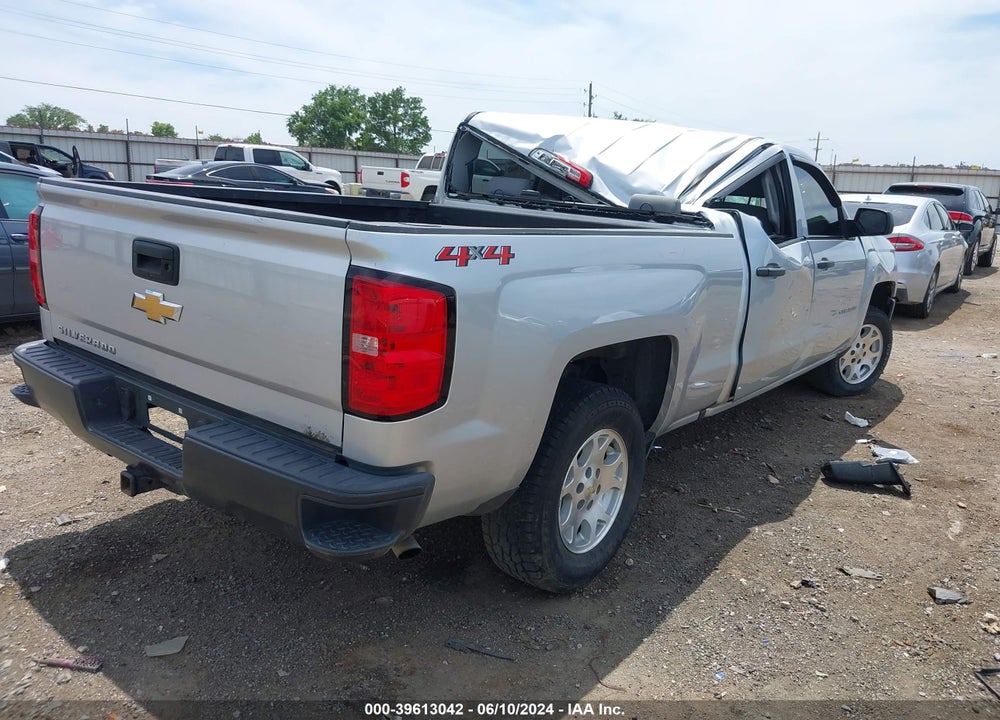 2018 CHEVROLET SILVERADO 1500 VIN: 1GCUKNEC0JF198766
