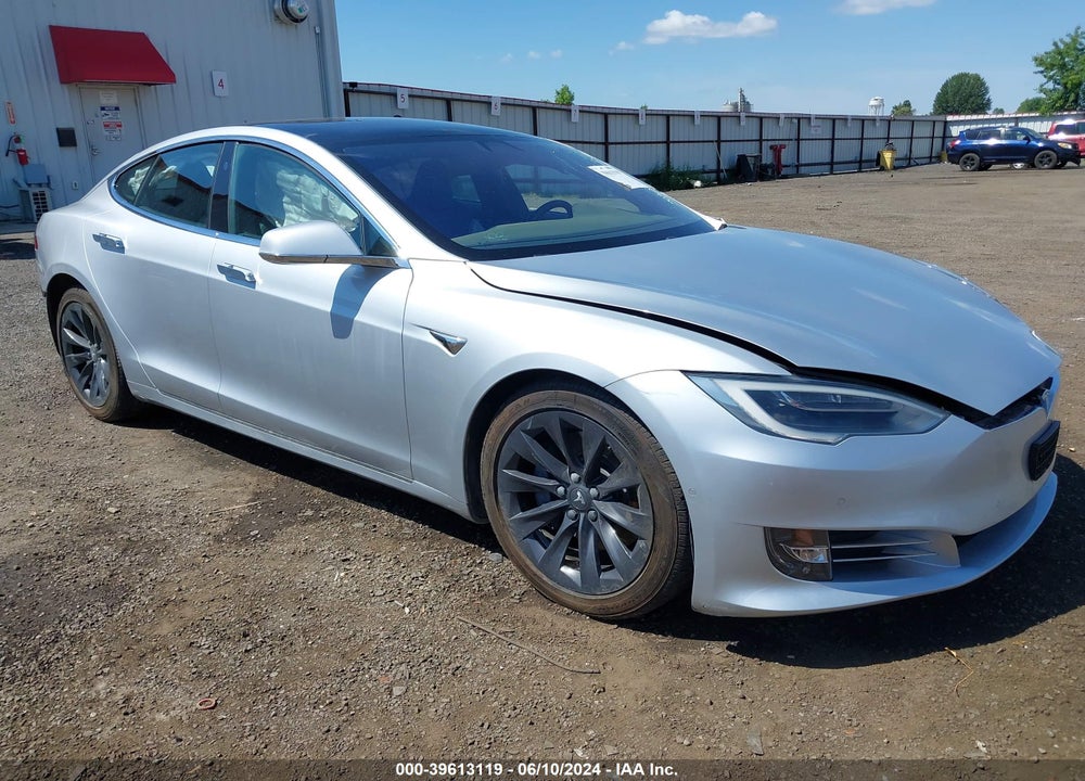 2018 TESLA MODEL S 100D/75D/P100D VIN: 5YJSA1E28JF250515