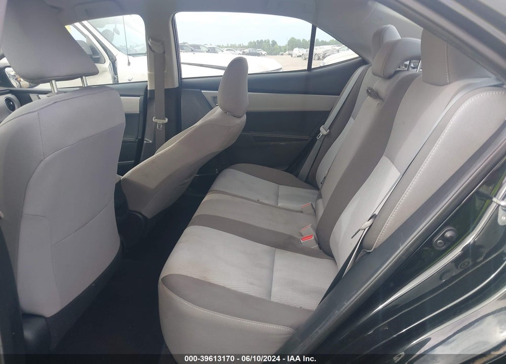 2018 TOYOTA COROLLA LE VIN: 2T1BURHE5JC992130
