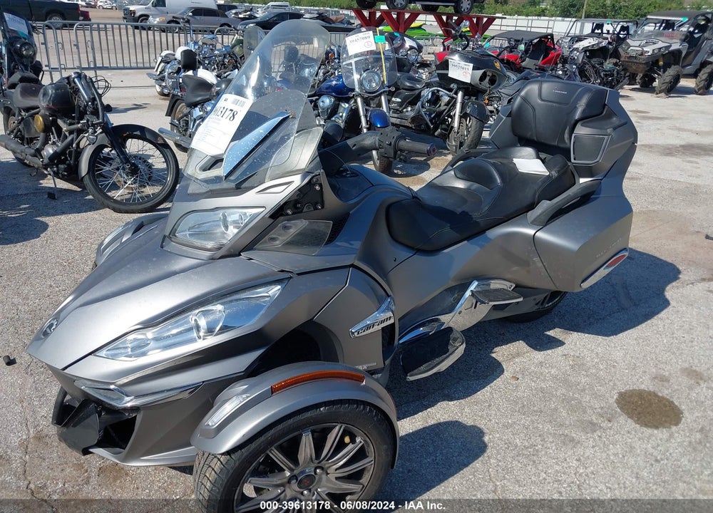 2014 CAN-AM SPYDER ROADSTER RT/RTS/RT LIMITED VIN: 2BXNBDD12EV001875