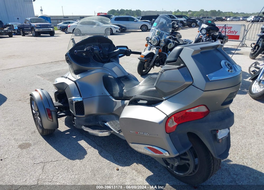 2014 CAN-AM SPYDER ROADSTER RT/RTS/RT LIMITED VIN: 2BXNBDD12EV001875