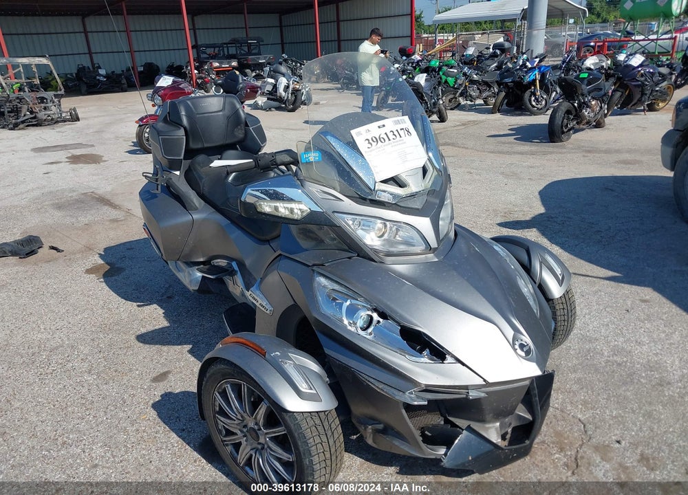 2014 CAN-AM SPYDER ROADSTER RT/RTS/RT LIMITED VIN: 2BXNBDD12EV001875