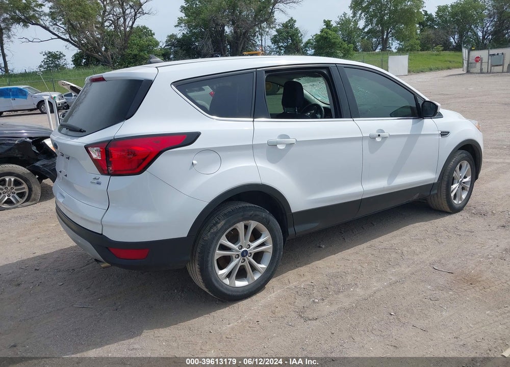 2019 FORD ESCAPE SE VIN: 1FMCU9GD1KUC04019