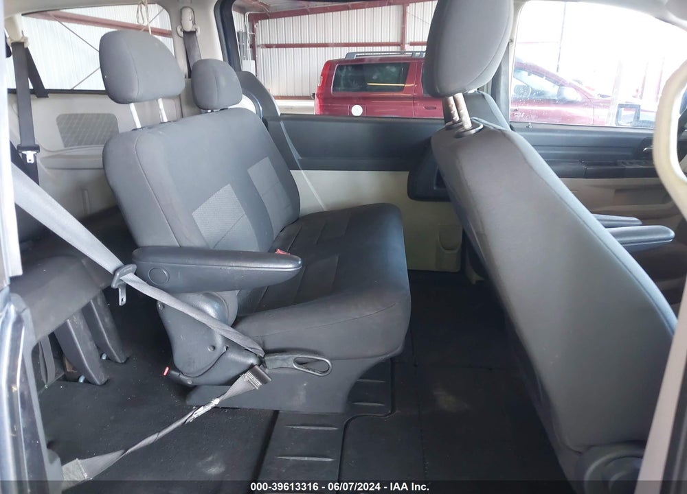 2008 DODGE GRAND CARAVAN VIN: 1D8HN44H88B194094