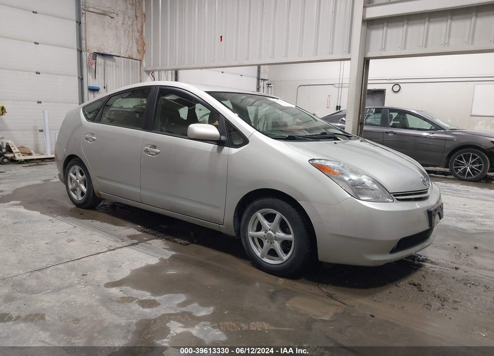 2005 TOYOTA PRIUS VIN: JTDKB20UX53101781