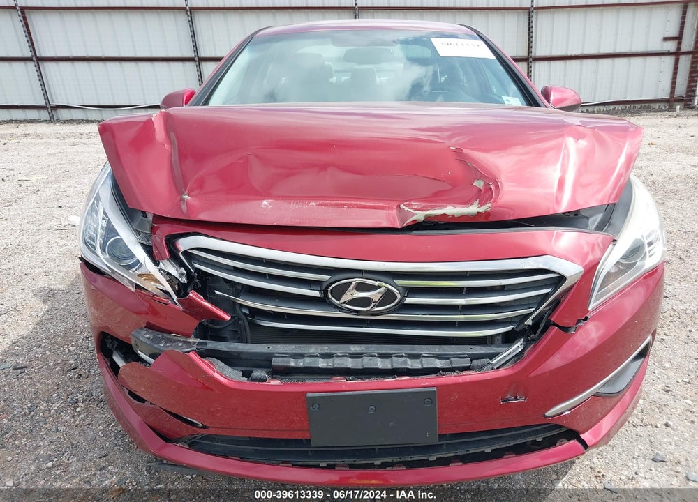 2016 HYUNDAI SONATA SE VIN: 5NPE24AF1GH365536