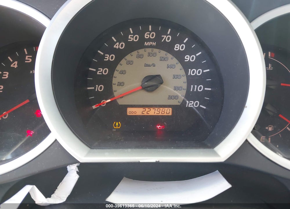2009 TOYOTA TACOMA VIN: 5TENX22N49Z621700