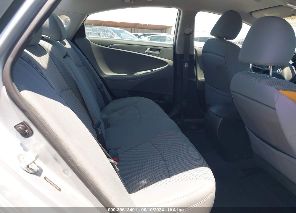 2014 HYUNDAI SONATA GLS VIN: 5NPEB4AC5EH821198