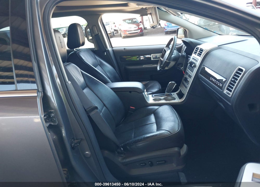2009 LINCOLN MKX VIN: 2LMDU88C19BJ12613
