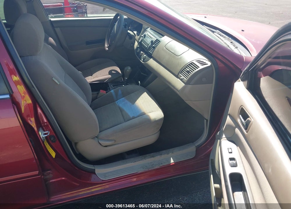 2005 TOYOTA CAMRY LE VIN: 4T1BE30K35U051873