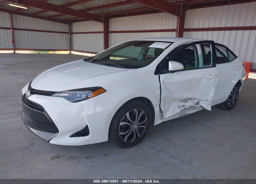 2018 TOYOTA COROLLA LE VIN: 2T1BURHE1JC986731