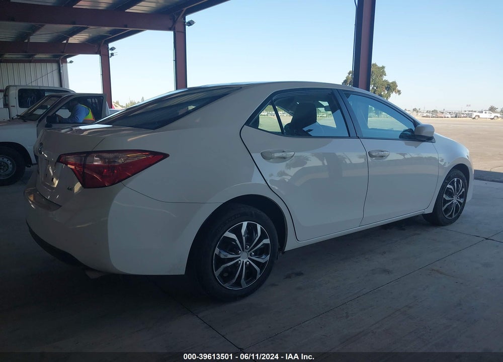 2018 TOYOTA COROLLA LE VIN: 2T1BURHE1JC986731