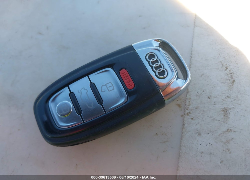 2012 AUDI A7 PREMIUM VIN: WAU2GAFC6CN141851