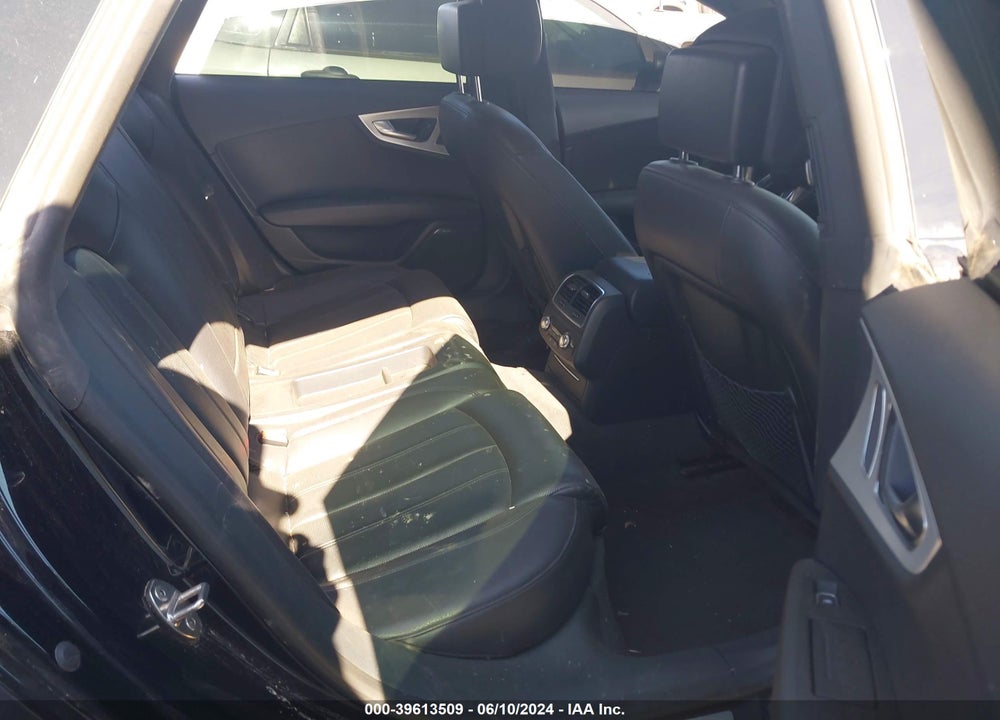 2012 AUDI A7 PREMIUM VIN: WAU2GAFC6CN141851