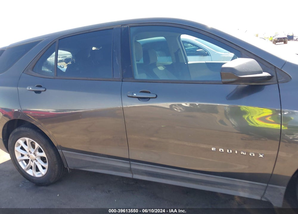 2018 CHEVROLET EQUINOX LS VIN: 2GNAXHEV0J6325220