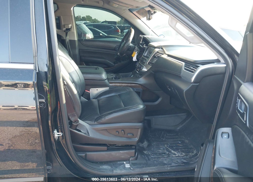 2018 CHEVROLET SUBURBAN LT VIN: 1GNSCHKC0JR148756
