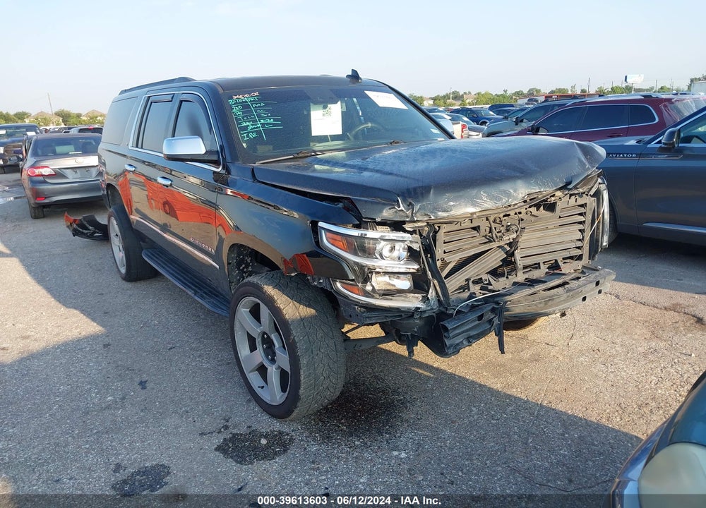 2018 CHEVROLET SUBURBAN LT VIN: 1GNSCHKC0JR148756