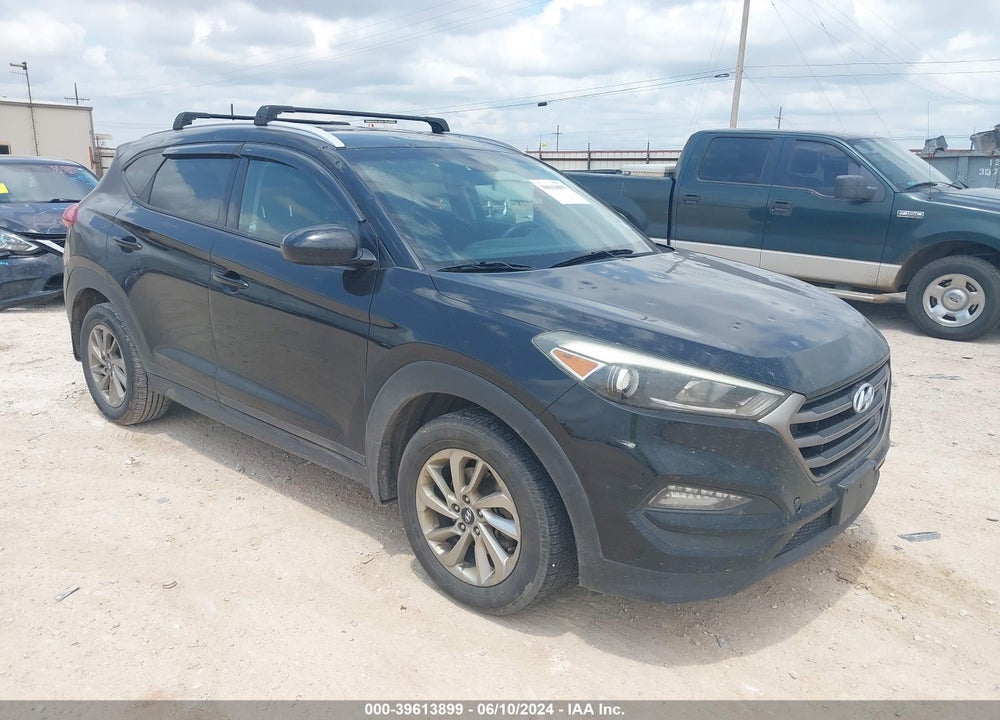 2016 HYUNDAI TUCSON SE VIN: KM8J33A43GU228054