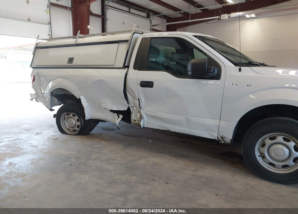 2017 FORD F-150 XL VIN: 1FTMF1C85HKC62524