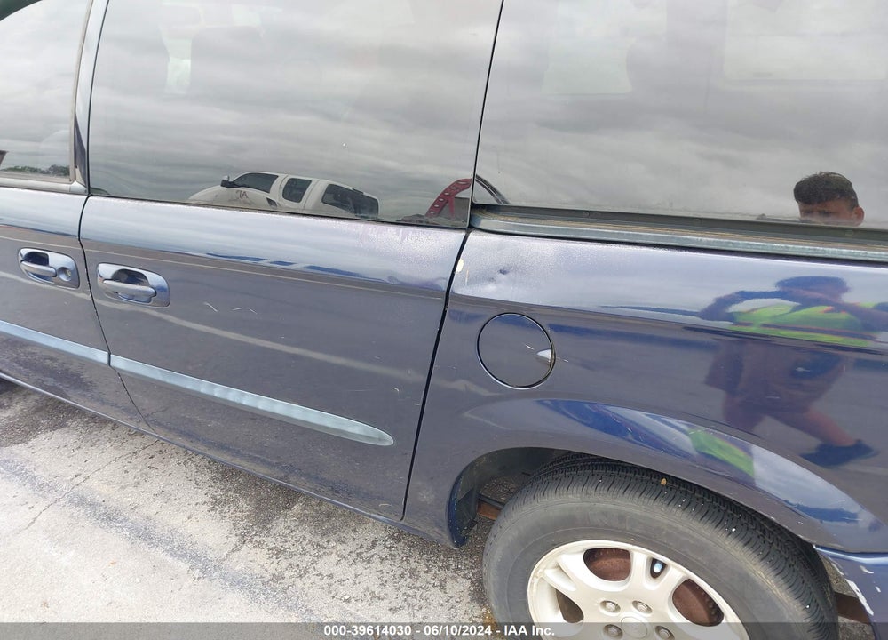 2004 DODGE CARAVAN SXT VIN: 1D4GP45R54B592193