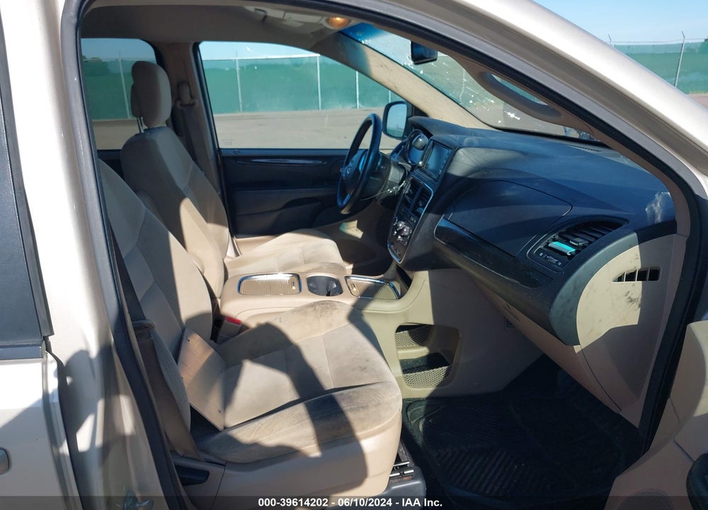 2014 DODGE GRAND CARAVAN SXT VIN: 2C4RDGCG4ER417003