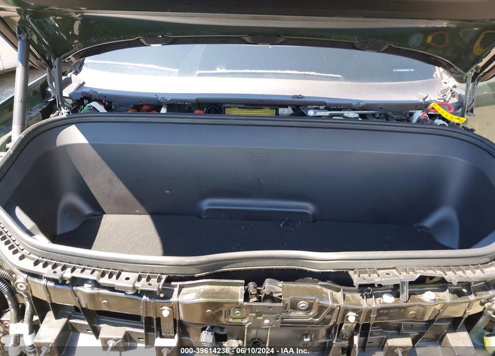 2023 RIVIAN R1T ADVENTURE QUAD-MOTOR LARGE PACK VIN: 7FCTGAAA9PN026304