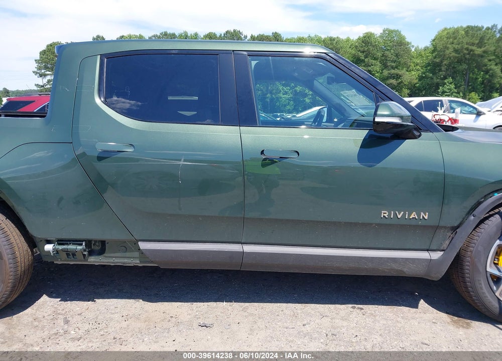 2023 RIVIAN R1T ADVENTURE QUAD-MOTOR LARGE PACK VIN: 7FCTGAAA9PN026304