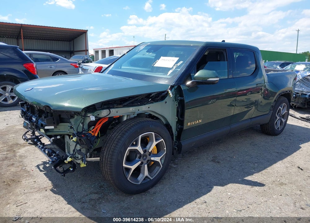 2023 RIVIAN R1T ADVENTURE QUAD-MOTOR LARGE PACK VIN: 7FCTGAAA9PN026304