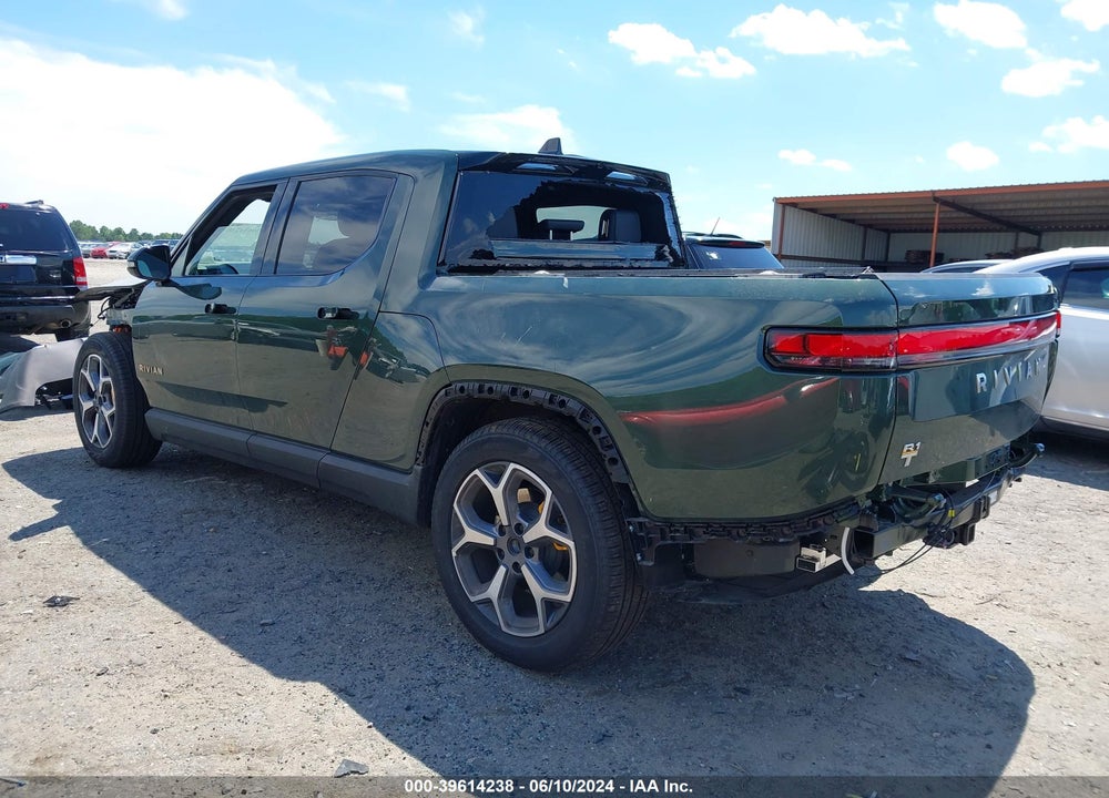 2023 RIVIAN R1T ADVENTURE QUAD-MOTOR LARGE PACK VIN: 7FCTGAAA9PN026304