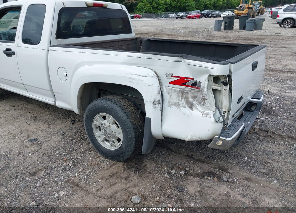 2005 CHEVROLET COLORADO LS VIN: 1GCDS196458232635