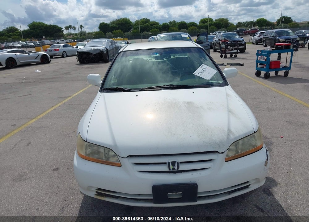 2002 HONDA ACCORD 2.3 LX VIN: JHMCG66562C000146