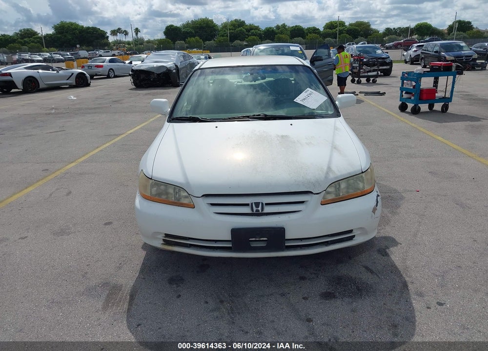 2002 HONDA ACCORD 2.3 LX VIN: JHMCG66562C000146