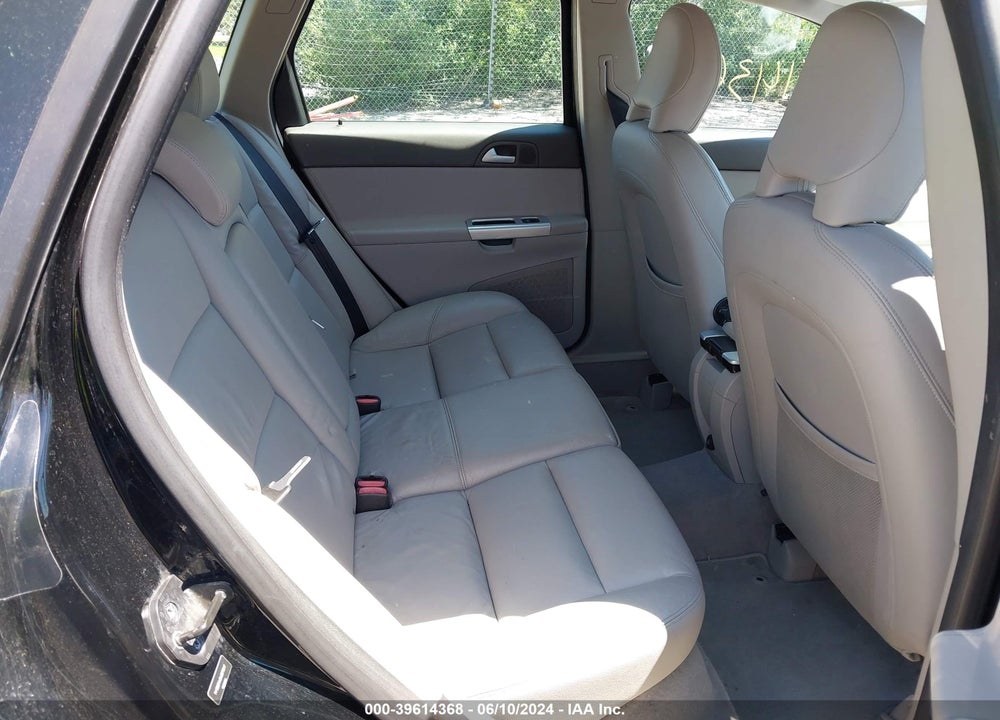 2010 VOLVO V50 2.4I VIN: YV1382MW3A2579517