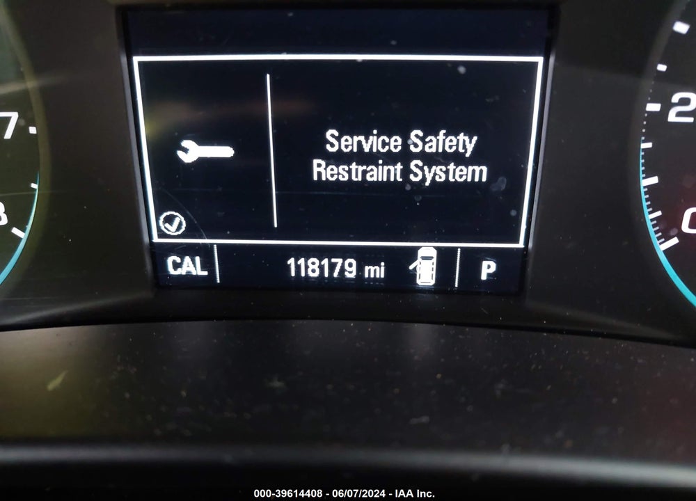 2018 CHEVROLET EQUINOX LT VIN: 2GNAXJEV3J6337403
