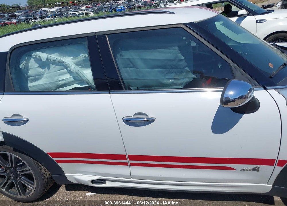 2014 MINI COUNTRYMAN JOHN COOPER WORKS VIN: WMWXD1C52EWS34559