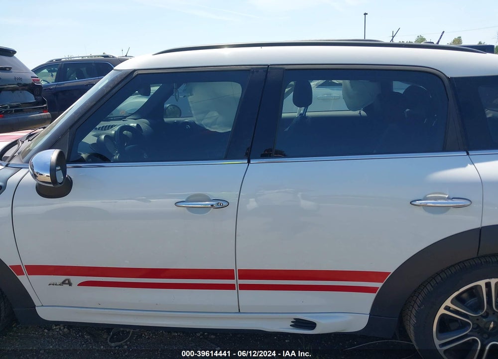 2014 MINI COUNTRYMAN JOHN COOPER WORKS VIN: WMWXD1C52EWS34559