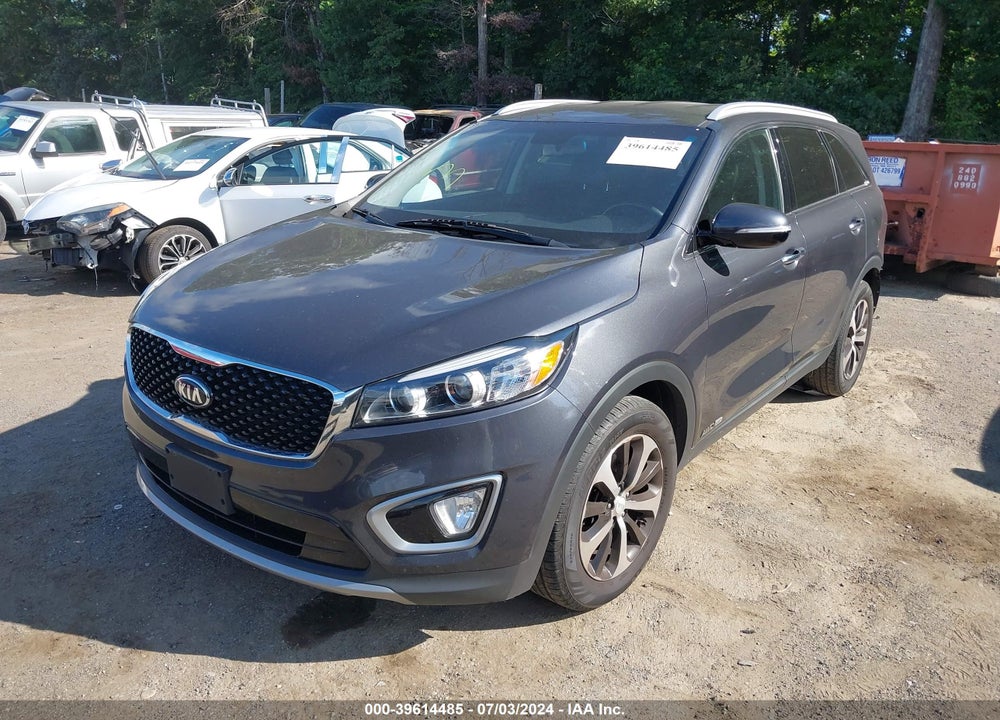 2017 KIA SORENTO 3.3L EX VIN: 5XYPHDA52HG228936